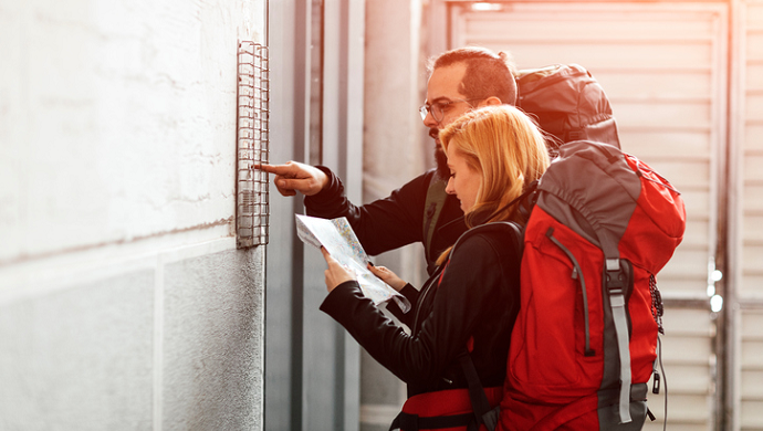 Los administradores piden que las viviendas de uso turístico no superen el 40% en edificios