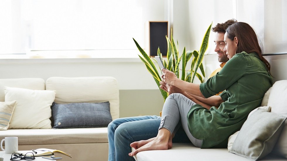 Fotos De Parejas En Casa