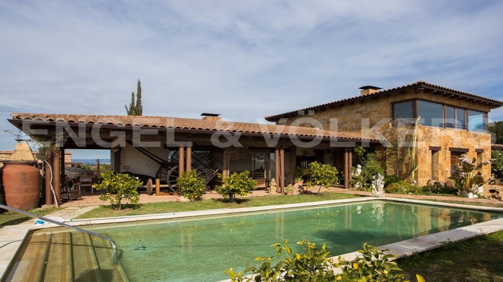 Casas inmensas en las que perderse