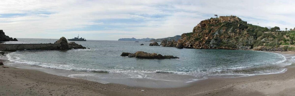 playa en Murcia Descubre cuáles son las mejores playas de España
