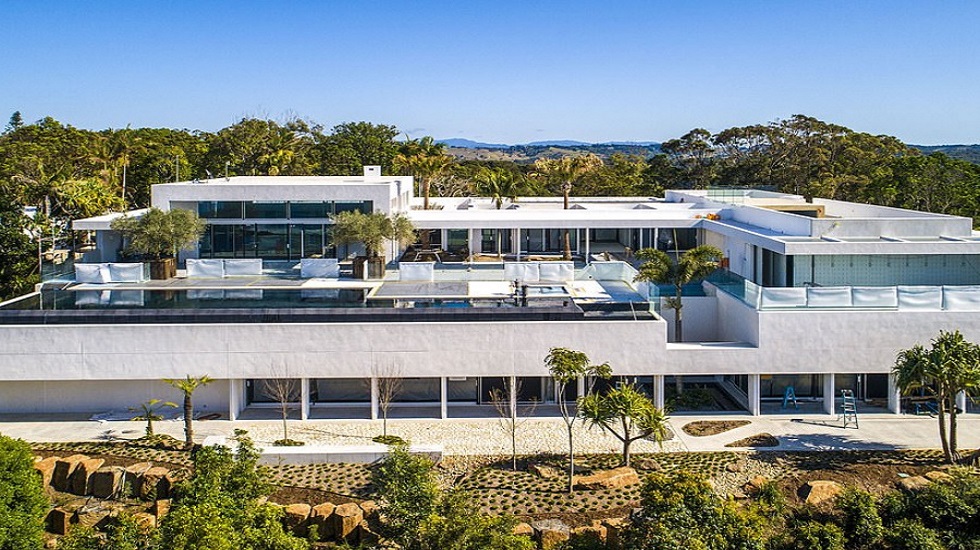 Todo sobre la casa de Elsa Pataky y Chris Hemsworth Fotocasa