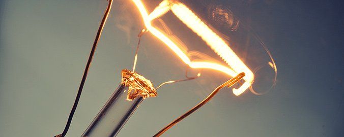 ¿Cómo cambiar el titular del suministro eléctrico?