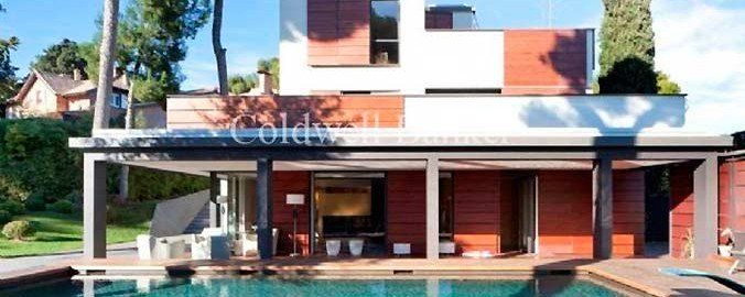Los duques de Palma ultiman la venta de su casa de Pedralbes
