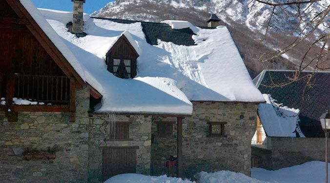 5 casas para disfrutar de la nieve - Fotocasa Life alquiler vacacional nieve lleida