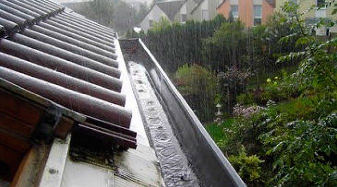 ahorrar con agua de lluvia