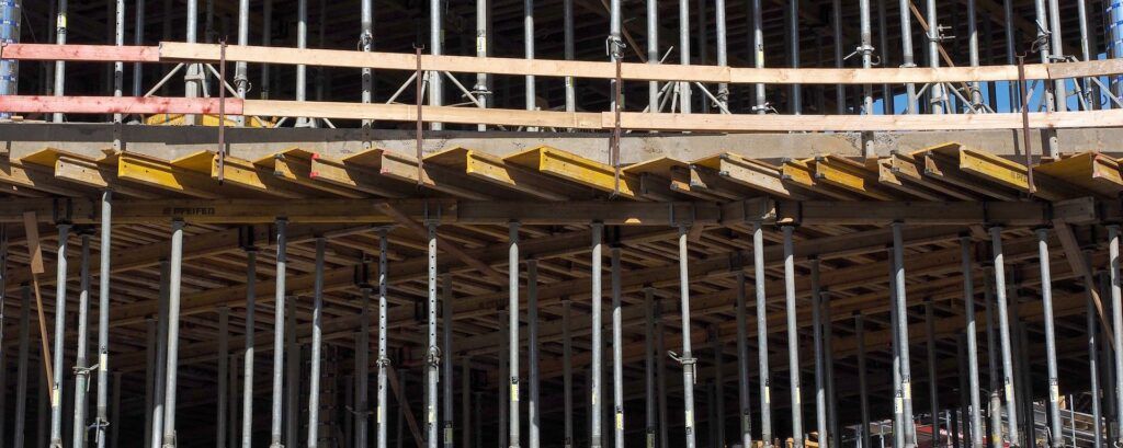 Los visados para construir nuevas viviendas se disparan un 39% en 2015