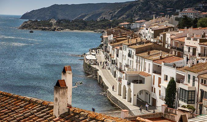 Cadaques_compraventa_familias
