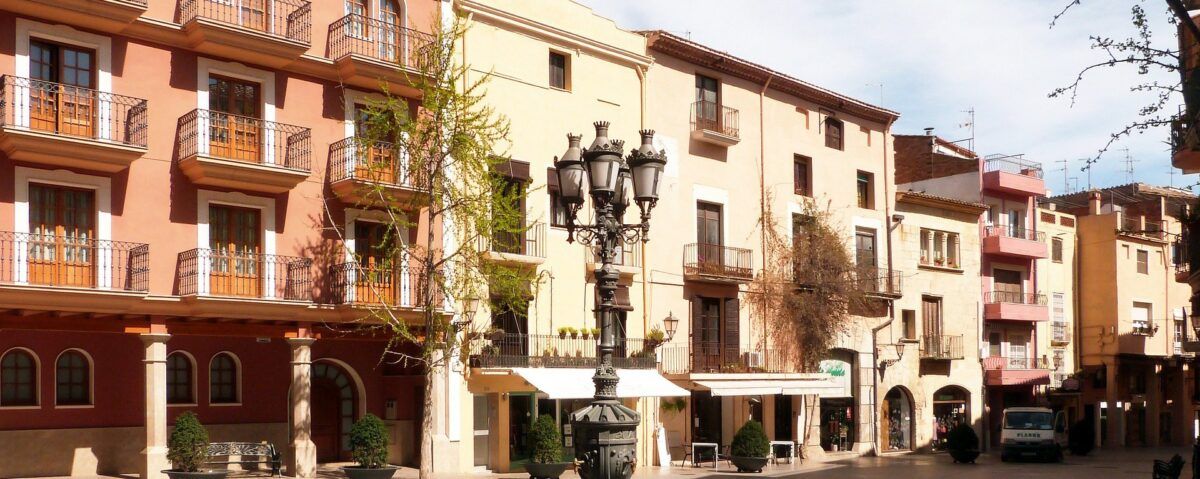 La compraventa de viviendas sube un 15,8% en febrero, su cifra más alta en tres años