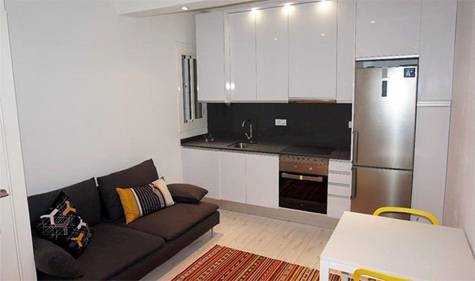 ¿Qué pisos han bajado más de precio en Barcelona y Madrid? - Fotocasa Life Piso_venta_BCN