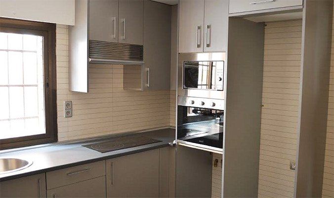 ¿Qué pisos han bajado más de precio en Barcelona y Madrid? - Fotocasa Life Piso_venta_Madrid