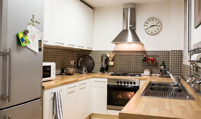 ¿Qué pisos han bajado más de precio en Barcelona y Madrid? - Fotocasa Life Piso_venta_BCN