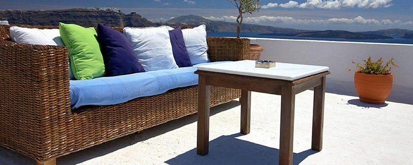 Pon a punto los muebles de exterior para el verano