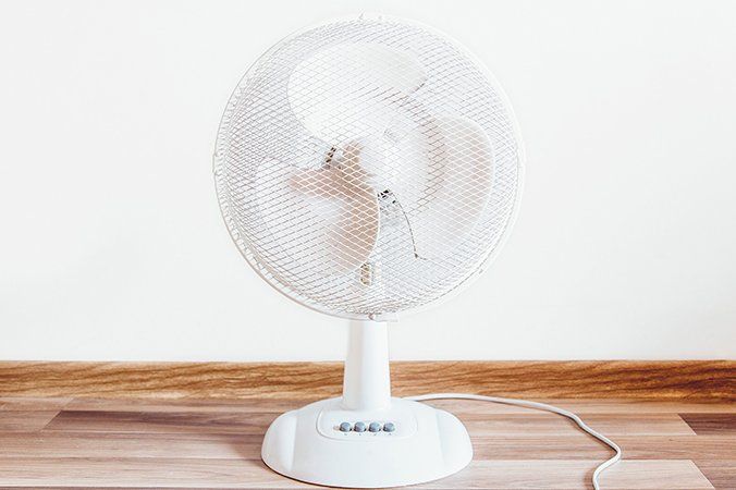 Refúgiate del calor, en casa - Fotocasa Life calor_casa_ventilador