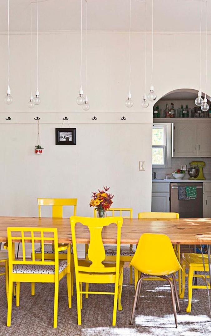 diferentes-sillas-mismo-color