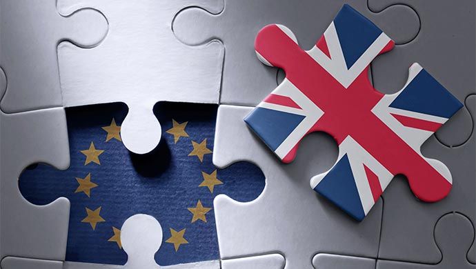 El panorama político y el Brexit moderan la inversión inmobiliaria en España