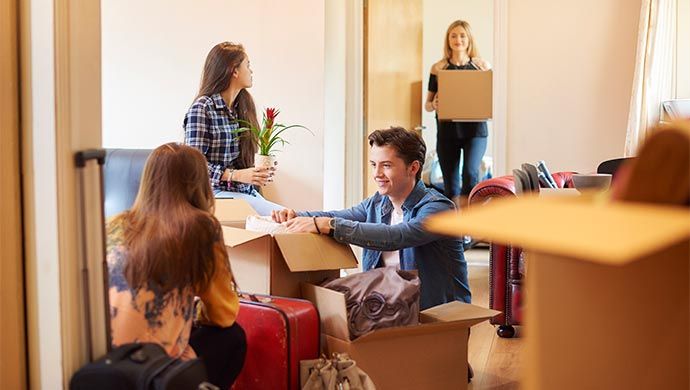 La contratación de seguros de impago de alquiler para viviendas de estudiantes se duplica en otoño