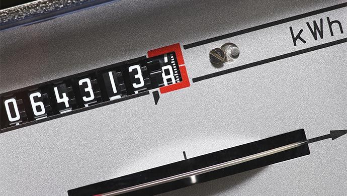 El recibo de la luz sube un 1,2% en septiembre, pero baja un 8,1% en lo que va de año