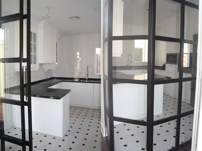 reforma-atico-madrid-cocina-cerramiento