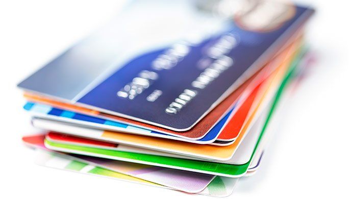 El consumo privado se ralentizará un punto en 2017, hasta el 2,3%, según BBVA