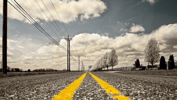 El precio de la electricidad repunta un 4,8% y vuelve a asomarse a máximos