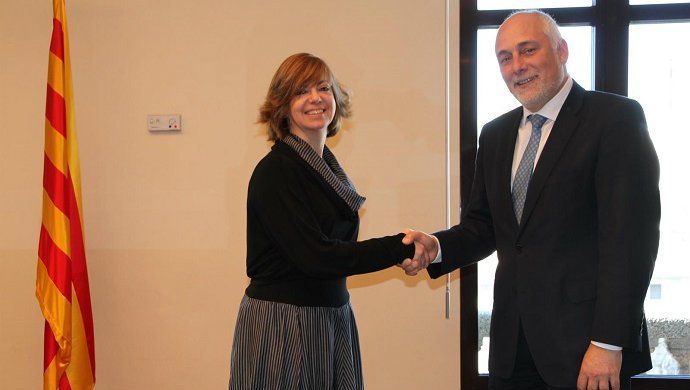 BBVA cede a la Generalitat 840 pisos para uso social