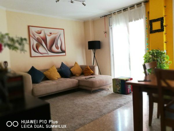 Fotografía inmobiliaria: reglas básicas para vender más (2ª parte) - Fotocasa Life - fotos, huawei, móvil - Vender piso - En la primera parte de este artículo explicamos la gran mayoría de las opciones y alternativas que ofrecen las cámaras de los smartphones de última generación en cuanto a fotografía inmobiliaria. En esta segunda parte profundizamos con algunos consejos prácticos para aplicar a la hora de fotografiar inmuebles en concreto, sin olvidar que si lo que se quiere es obtener resultados de calidad profesional, es recomendable contratar los servicios de un experto.