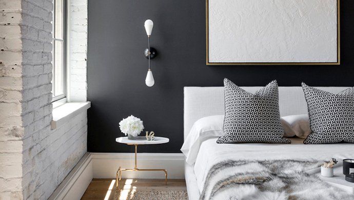 Renovar tu hogar pintando la pared con los colores tendencia