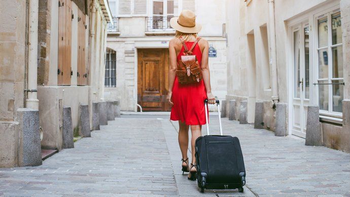 Los administradores de fincas instan a la Comunidad de Madrid a regular los pisos turísticos