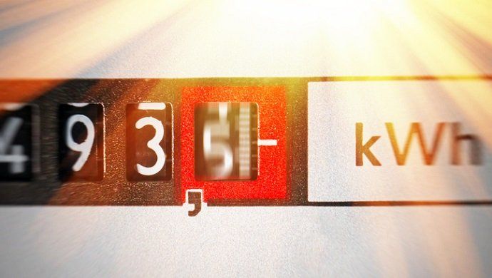 Energía dice que el pico de ayer en el precio de la luz se debe a un factor puntual y que permanecerá atento