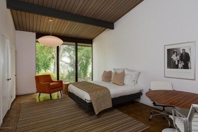 Meryl Streep, una casa en plena naturaleza en Pasadena - Fotocasa Life - Casas de famosos, famosos - Curiosidades - Meryl Streep acaba de comprar una nueva casa situada en Pasadena (California). Se trata de un enclave perfecto para huir del mundanal ruido.