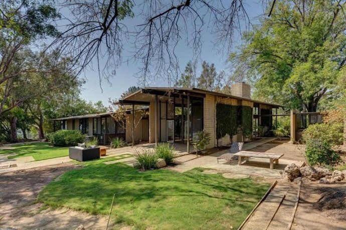 Meryl Streep, una casa en plena naturaleza en Pasadena - Fotocasa Life - Casas de famosos, famosos - Curiosidades - Meryl Streep acaba de comprar una nueva casa situada en Pasadena (California). Se trata de un enclave perfecto para huir del mundanal ruido.