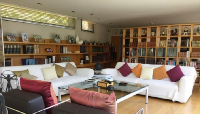 8 viviendas para pasar las fiestas navideñas - Fotocasa Life - Casas bonitas, Casas de lujo, Casas rústicas, Navidad - Compraventa - ¿Buscando una vivienda cálida y acogedora para pasar estas Navidades? Aquí tienes ocho propuestas que no te dejarán indiferente.