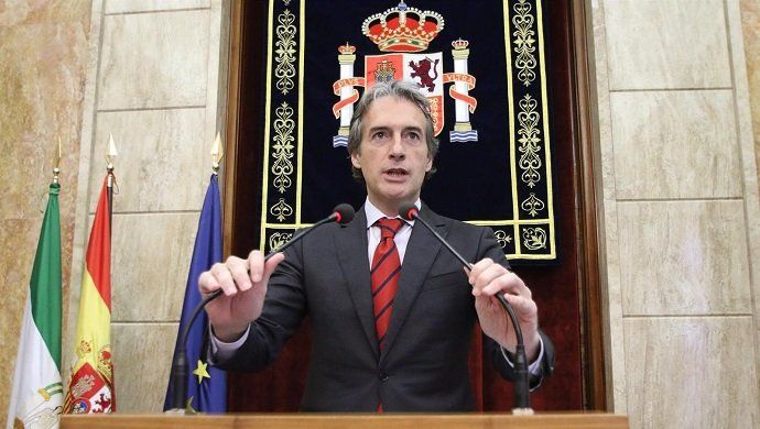 Fomento busca aliar a empresas públicas y privadas para pujar por proyectos internacionales por 2,5 billones