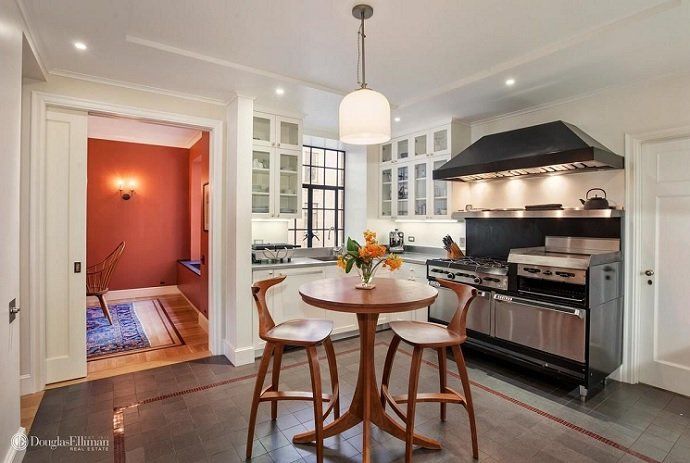 Dexter se muda a un nuevo apartamento en Manhattan - Fotocasa Life - Casas de famosos, famosos - Curiosidades - El actor que encarna a Dexter acaba de comprarse una casa nueva en Manhattan. Si quieres verla por dentro, aquí la tienes en fotos.