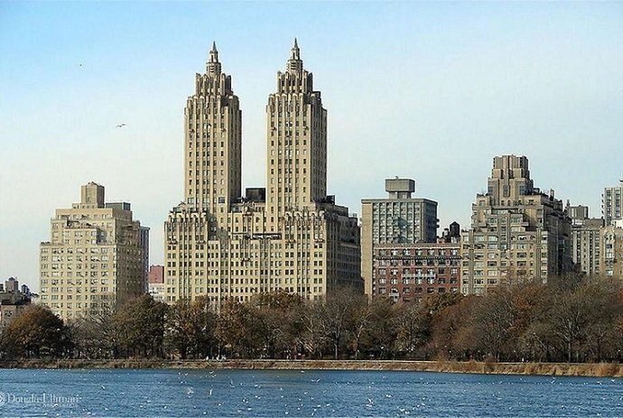 Dexter se muda a un nuevo apartamento en Manhattan - Fotocasa Life - Casas de famosos, famosos - Curiosidades - El actor que encarna a Dexter acaba de comprarse una casa nueva en Manhattan. Si quieres verla por dentro, aquí la tienes en fotos.