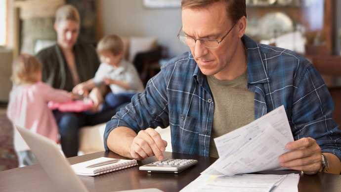 La deuda de las familias sube un 1% en noviembre, hasta los 711.708 millones