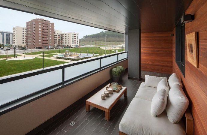 8 viviendas pequeñas y bien distribuidas - Fotocasa Life https://www.fotocasa.es/vivienda/pamplona-iruna/calefaccion-parking-jardin-trastero-ascensor-internet-de-cataluna-142372532?RowGrid=5&tti=1&opi=300