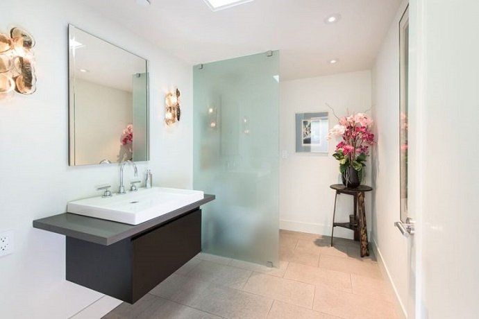 Jane Fonda vende su mansión de Beverly Hills - Fotocasa Life Jane Fonda vende su mansión de Beverly Hills - Fotocasa Life - Casas de famosos, famosos - Curiosidades - La actriz Jane Fonda quiere vender su mansión de Beverly Hills. Esta casa de lujo cuesta más de 8 millones de dólares. Te la mostramos en fotos por dentro.
