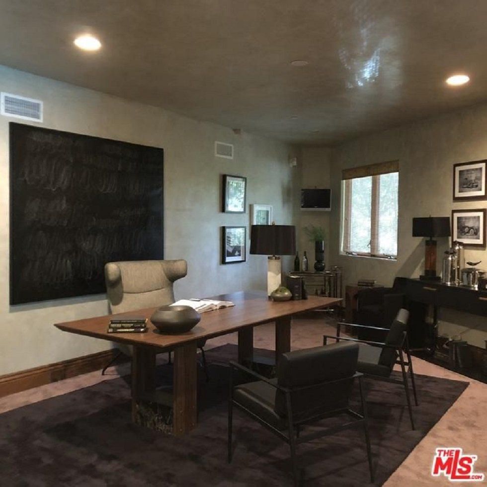 Esta es la casa que vende Eva Longoria en Hollywood Hills - Fotocasa Life Esta es la casa que vende Eva Longoria en Hollywood Hills - Fotocasa Life - Casas de famosos, famosos - Curiosidades - Eva Longoria quiere vender su casa en Hollywood Hills. Ahora puedes ver cómo es por dentro esta mansión de lujo en una buena colección de imágenes.