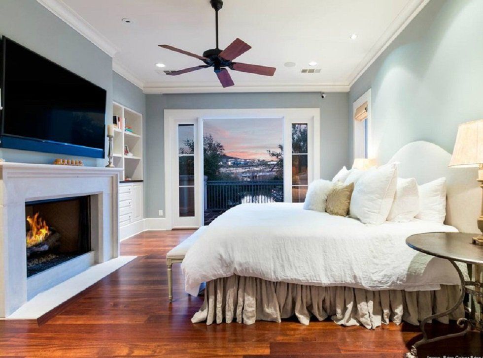 Dennis Quaid vende su casa en Austin, Texas - Fotocasa Life - Casas de famosos, famosos - Curiosidades - Está en Austin, Texas. Es la casa que Dennis Quaid acaba de vender, un hogar espacioso y luminoso que ya tiene nuevo dueño.