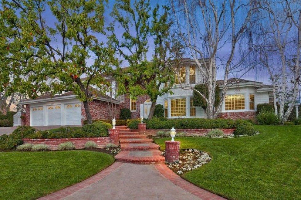 Esta es la casa que vende Guillermo del Toro en Agoura Hills - Fotocasa Life - Casas de famosos, famosos - Curiosidades - Es una mansión de ensueño. La casa que vende Guillermo del Toro en Agoura Hills (California). Y que ahora puedes ver por dentro.