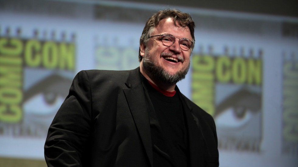 Esta es la casa que vende Guillermo del Toro en Agoura Hills