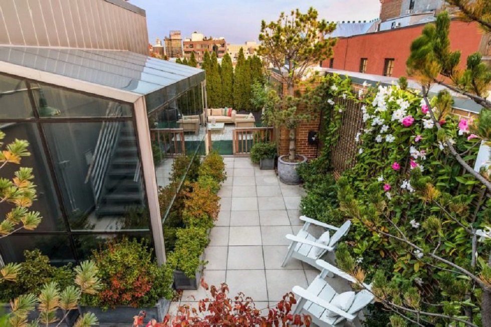 Mike Myers de Austin Powers vende su ático en Nueva York - Fotocasa Life - Casas de famosos, famosos - Curiosidades - Mike Myers de Austin Powers vende su ático en Nueva York. La estrella de la comedia quiere desprenderse de su dúplex en el Soho.