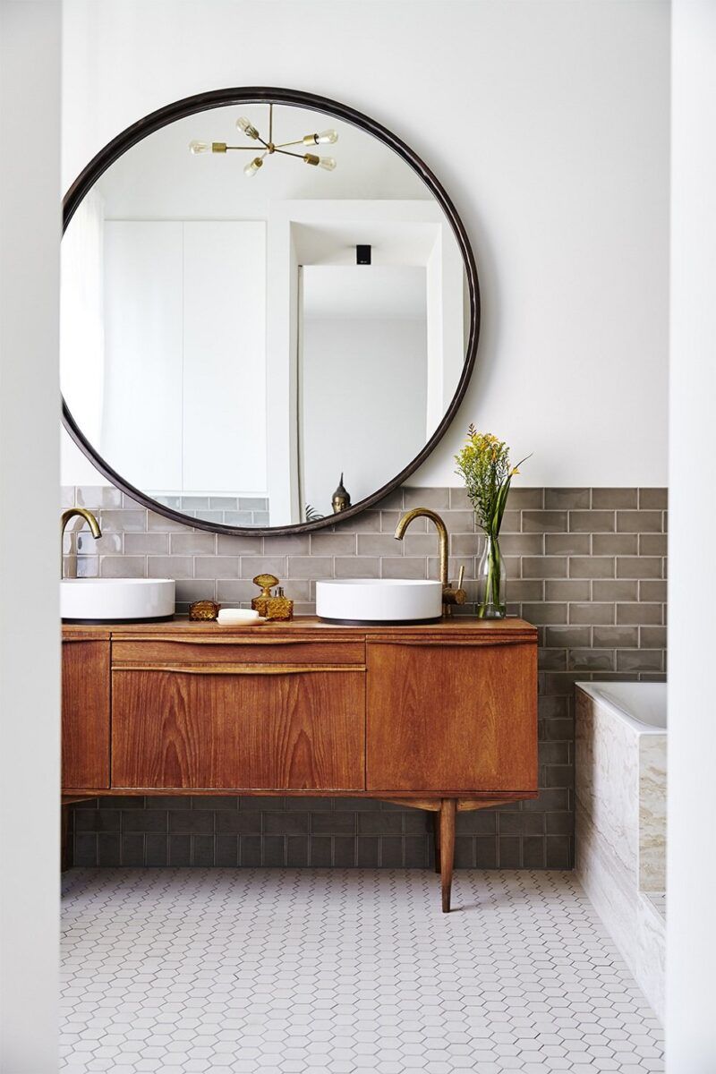 Claves para elegir el lavabo que más te conviene - Fotocasa Life - Baño, Baños, Baños prácticos, Cuarto de baño, Decoración de baños, Reformas baños - Decoración - El baño es una de las estancias más importantes de la casa. Hoy te damos las claves para elegir el lavabo que más te conviene según tu estilo y necesidades.