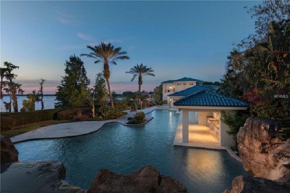 La impresionante casa que vende Shaquille O’Neal en Florida - Fotocasa Life - Casas de famosos, famosos - Curiosidades - Shaquille O’Neal vende su casa de Florida por 23 millones de euros. Se trata de un hogar impresionante con vistas a un lago.