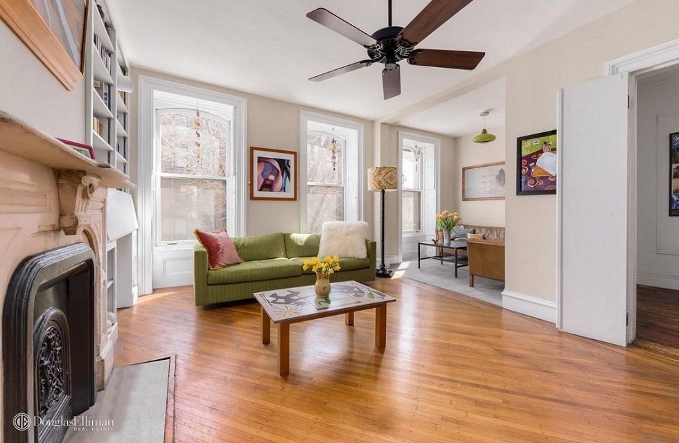 Esta es la casa que vende Holly Hunter en Brooklyn - Fotocasa Life - Casas de famosos, famosos - Curiosidades - Holly Hunter vende su casa en Brooklyn por cuatro millones de euros. Así es por dentro esta mansión típica del barrio histórico de Fort Green.