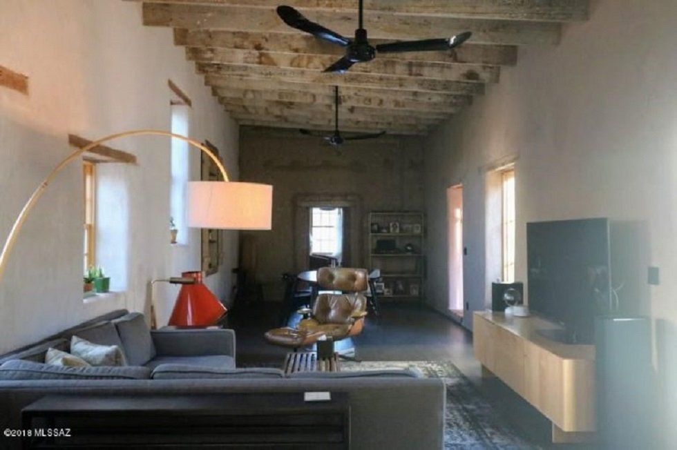 Esta es la mansión rústica que se acaba de comprar Diane Keaton - Fotocasa Life - Casas de famosos, famosos - Curiosidades - Es una grande del cine y tiene las cosas muy claras. Tan claras que se acaba de comprar una mansión rústica muy especial y acogedora.