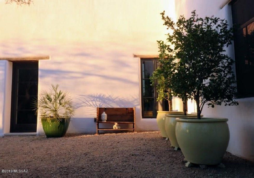Esta es la mansión rústica que se acaba de comprar Diane Keaton - Fotocasa Life - Casas de famosos, famosos - Curiosidades - Es una grande del cine y tiene las cosas muy claras. Tan claras que se acaba de comprar una mansión rústica muy especial y acogedora.