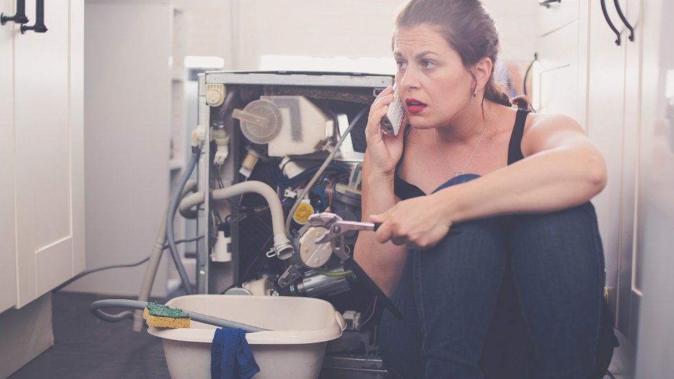 Las goteras, el principal percance doméstico que solventa el seguro en el hogar