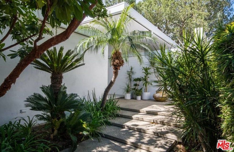 Kelly Osbourne compra la casa de Rooney Mara - Fotocasa Life - Casas de famosos, famosos - Curiosidades - Kelly Osbourne ha pensado que lo mejor que puede hacer con tres millones de euros que no le hacen demasiada falta es adquirir una mansión.
